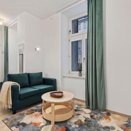 Garden Haven Studio In Old Town 布拉迪斯拉发 外观 照片